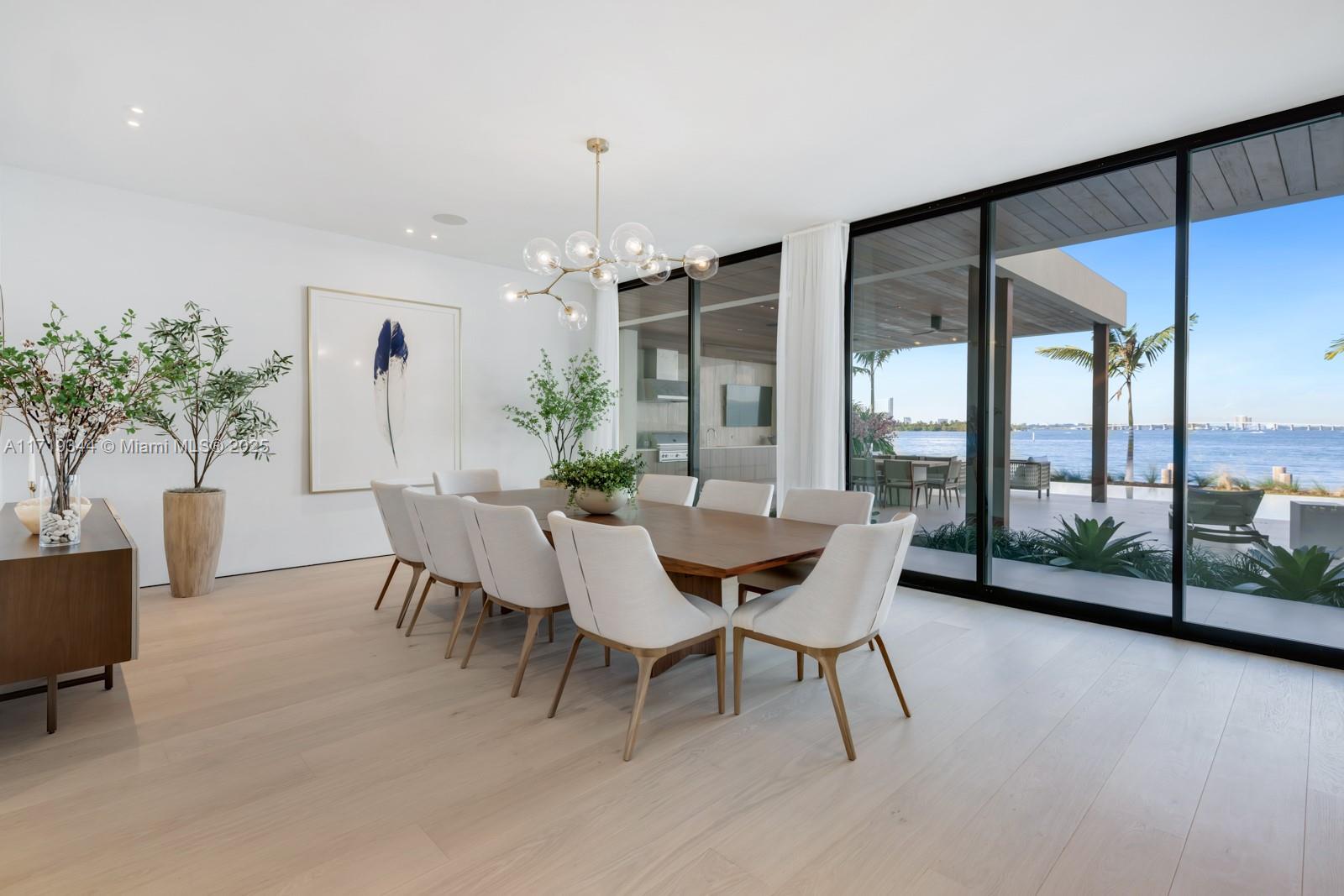BISCAYNE ISL - Residential