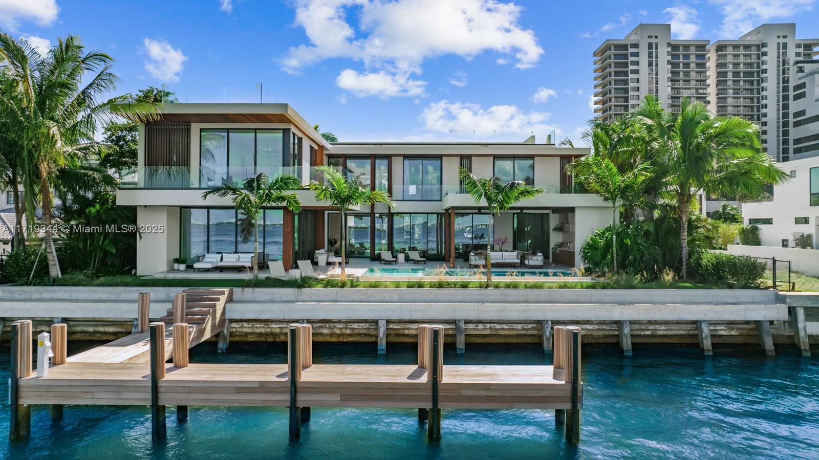 BISCAYNE ISL - Residential