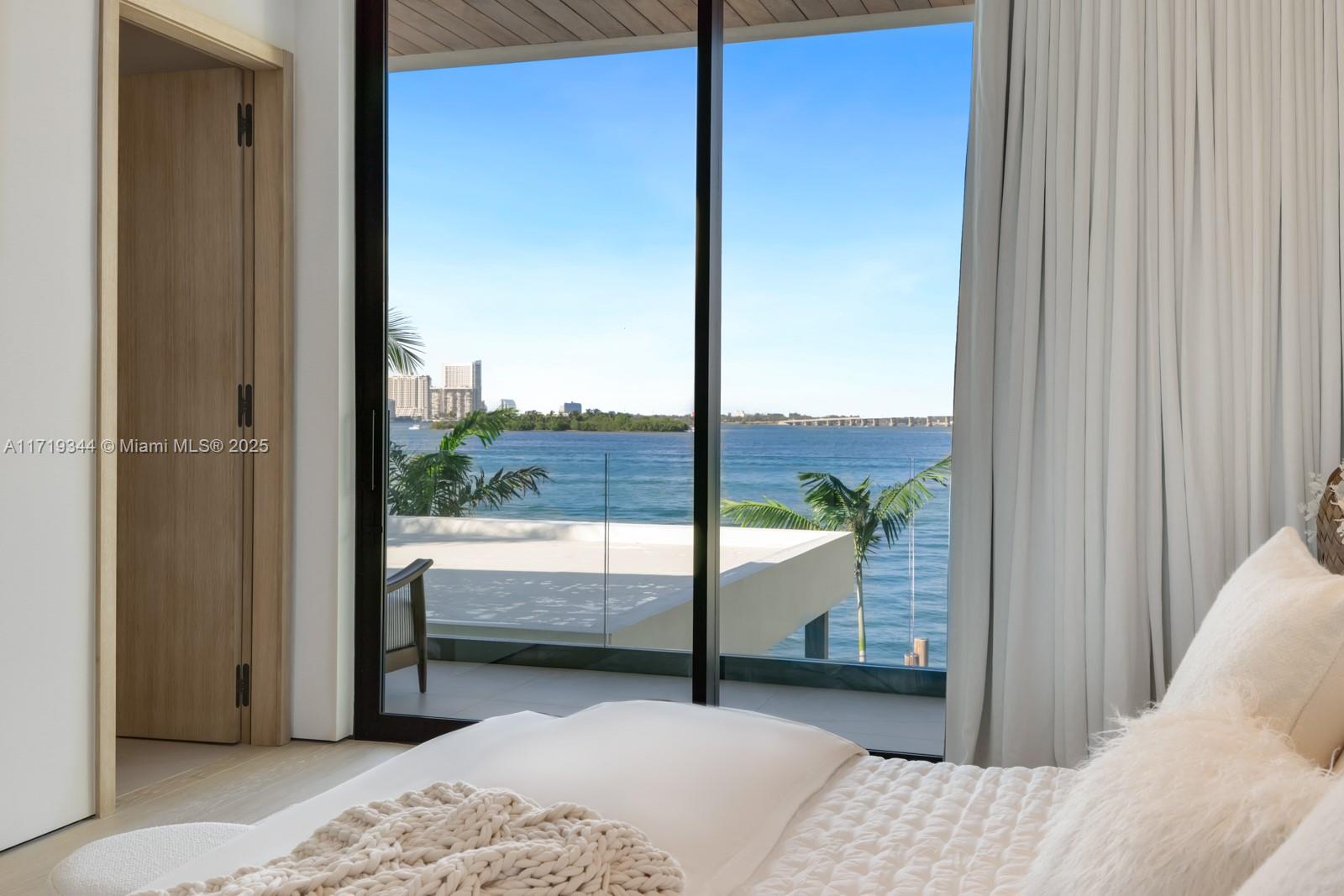 BISCAYNE ISL - Residential