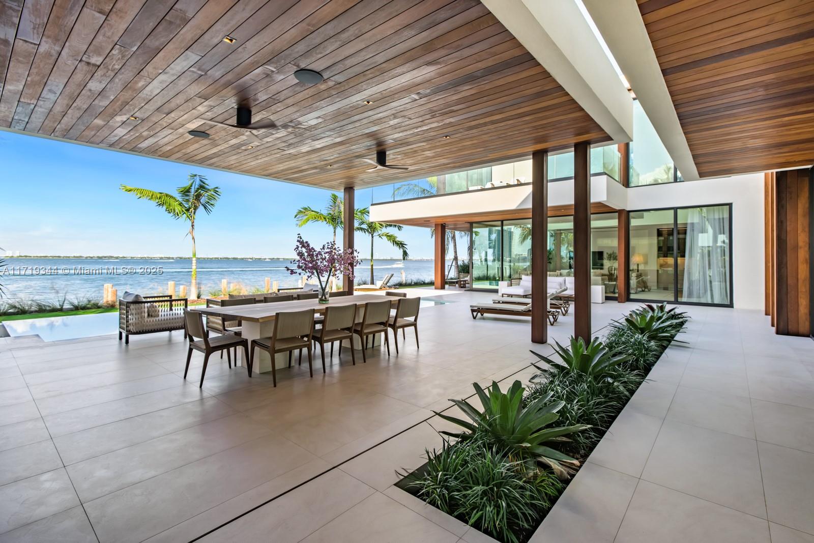 BISCAYNE ISL - Residential