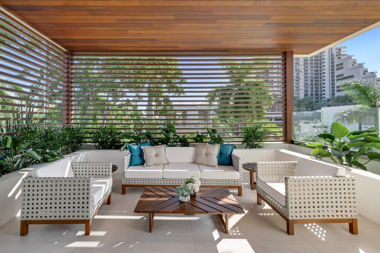 BISCAYNE ISL - Residential