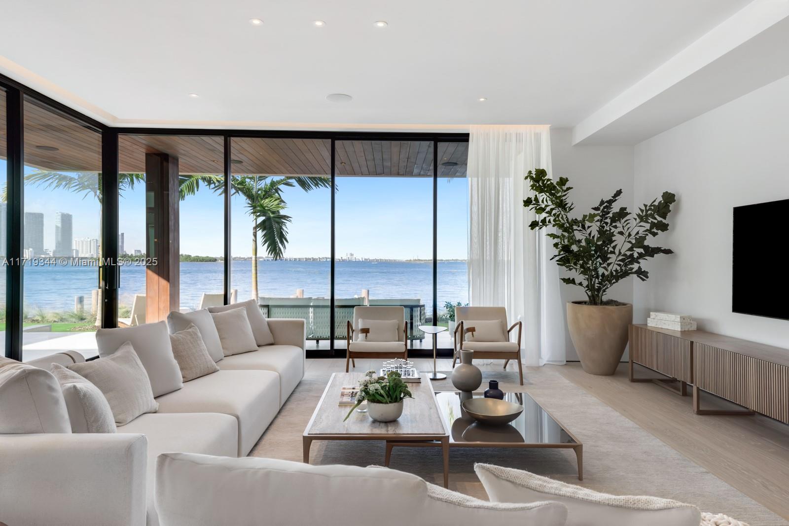 BISCAYNE ISL - Residential