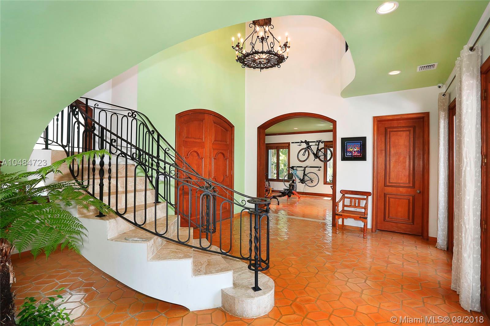 TROPICAL ISLE HOMES SUB PB - Residential