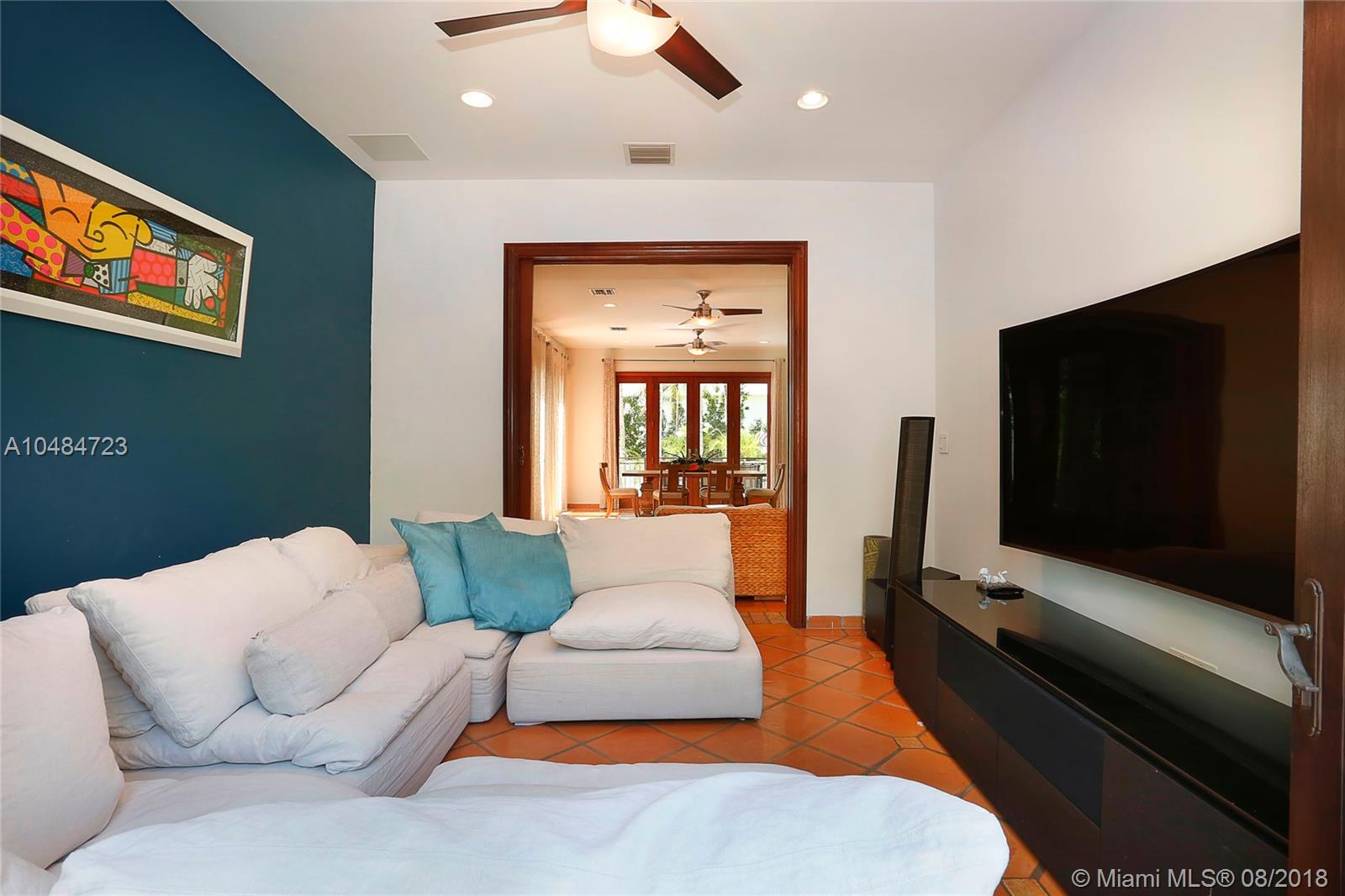 TROPICAL ISLE HOMES SUB PB - Residential