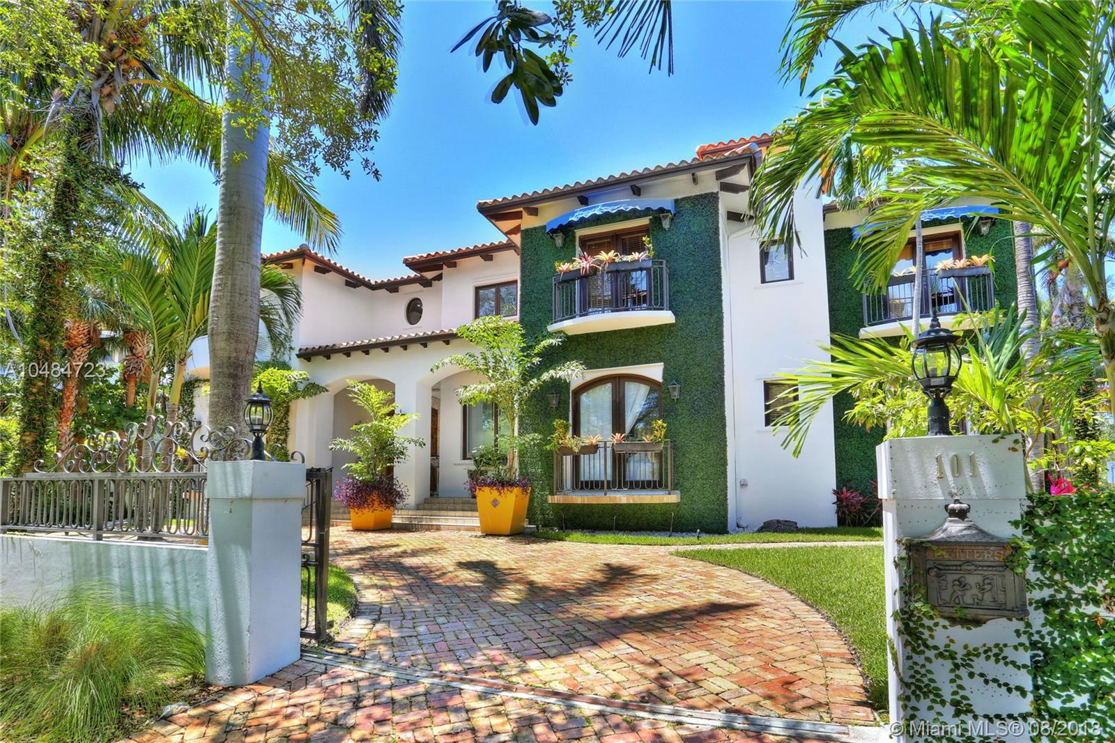 TROPICAL ISLE HOMES SUB PB - Residential