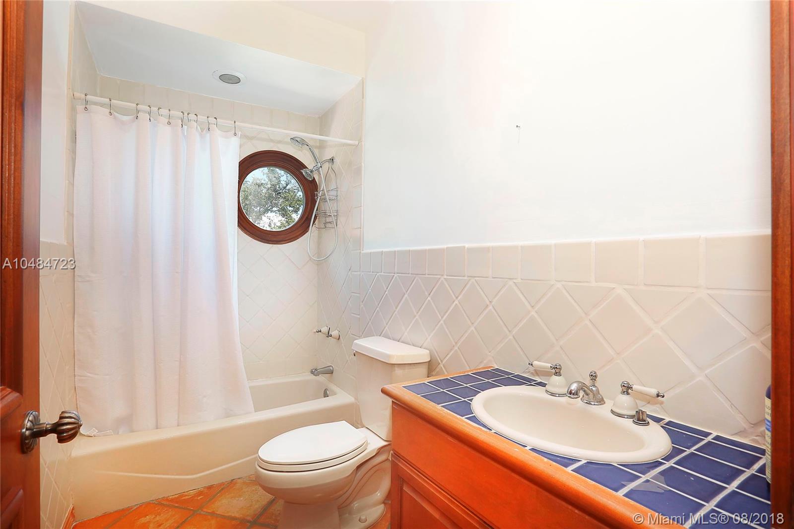 TROPICAL ISLE HOMES SUB PB - Residential