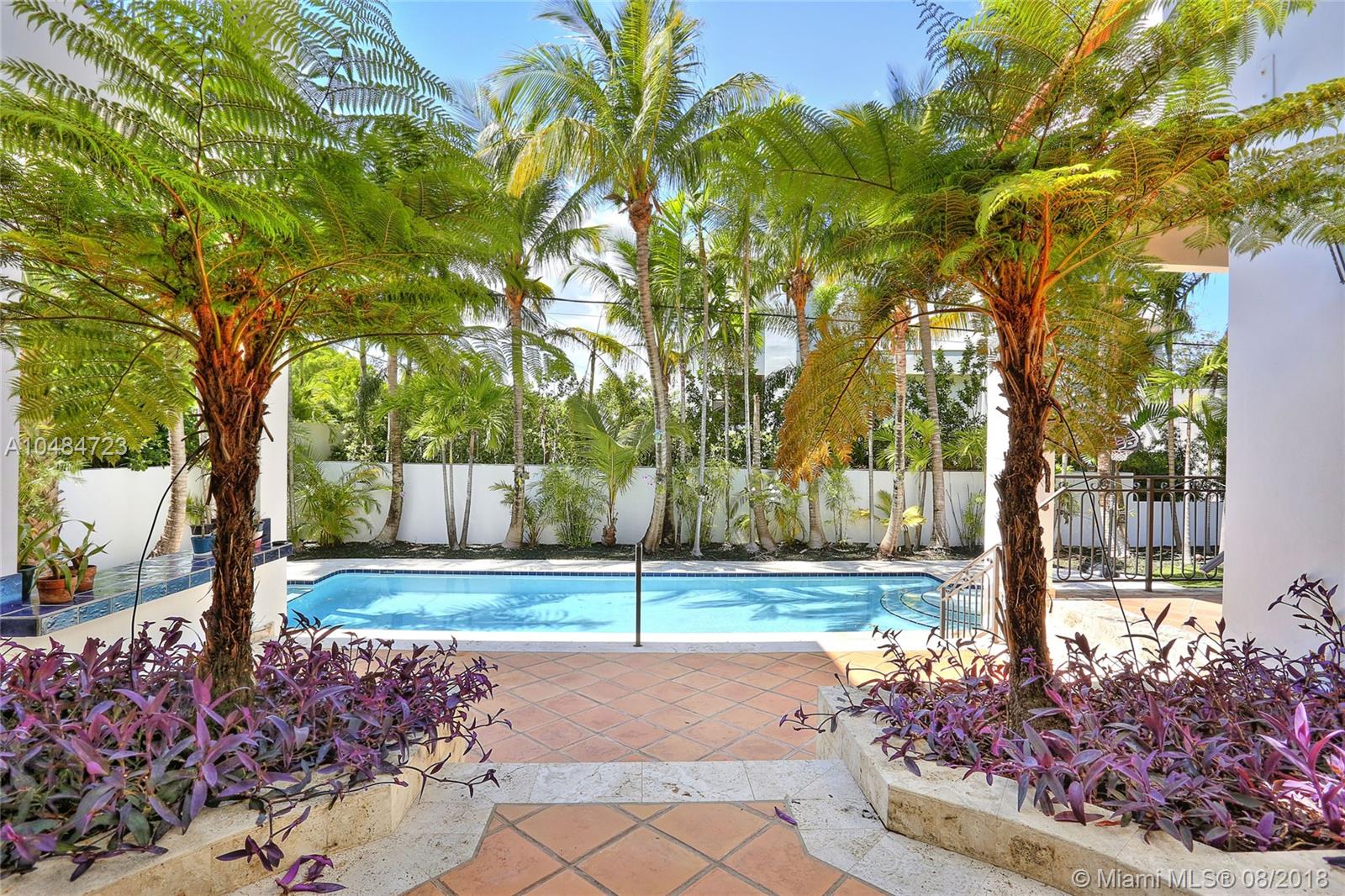 TROPICAL ISLE HOMES SUB PB - Residential