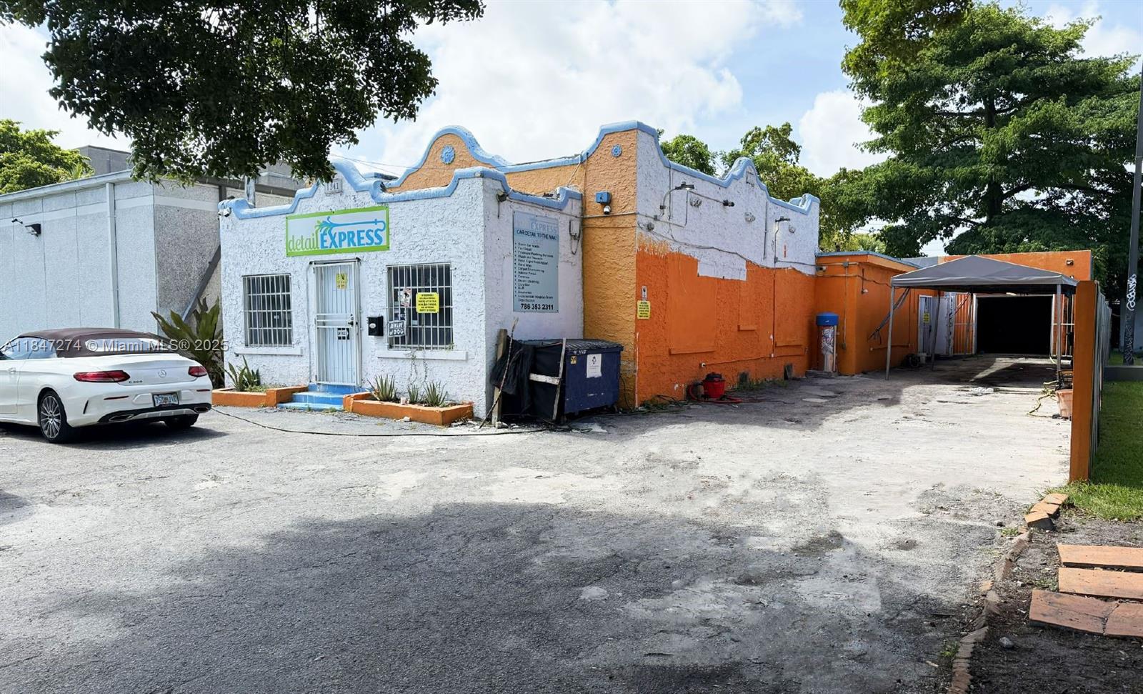 This 3,441 SF freestanding commercial building sits on a 7,250 SF lot with flexible T6-8-O zoning, offering a range of potential uses including professional office, medical clinic, or legal services. Strategically located in Miami’s urban core near the Health District, courthouses, and detention center, the property benefits from strong visibility and easy access to major roadways. Currently occupied by an auto detailer on a month-to-month lease, the asset can be delivered vacant and ready for customization. Ideal for owner-users or investors looking to reposition the site in a high-demand, service-oriented corridor.