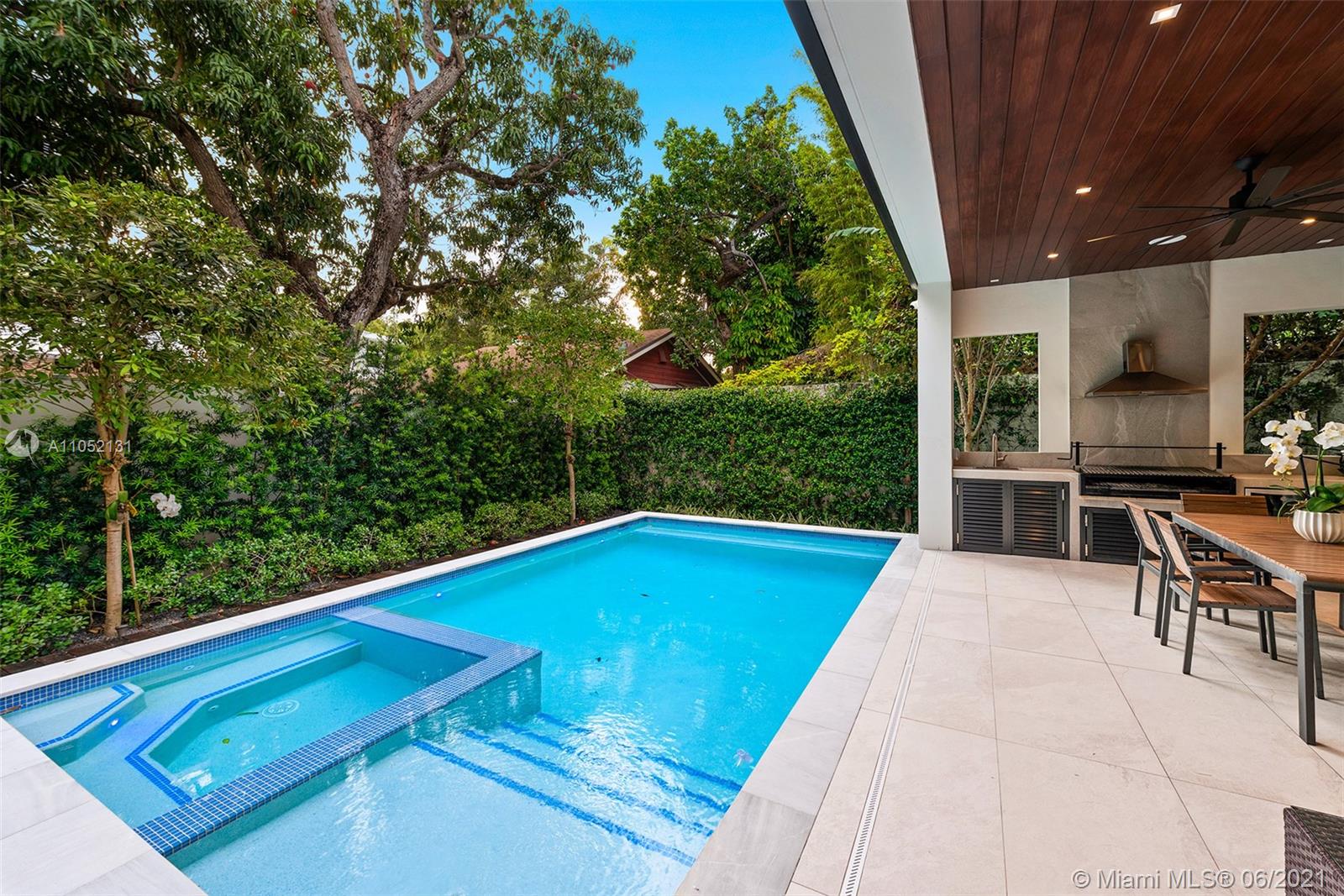 OCEAN VIEW HEIGHTS - Residential