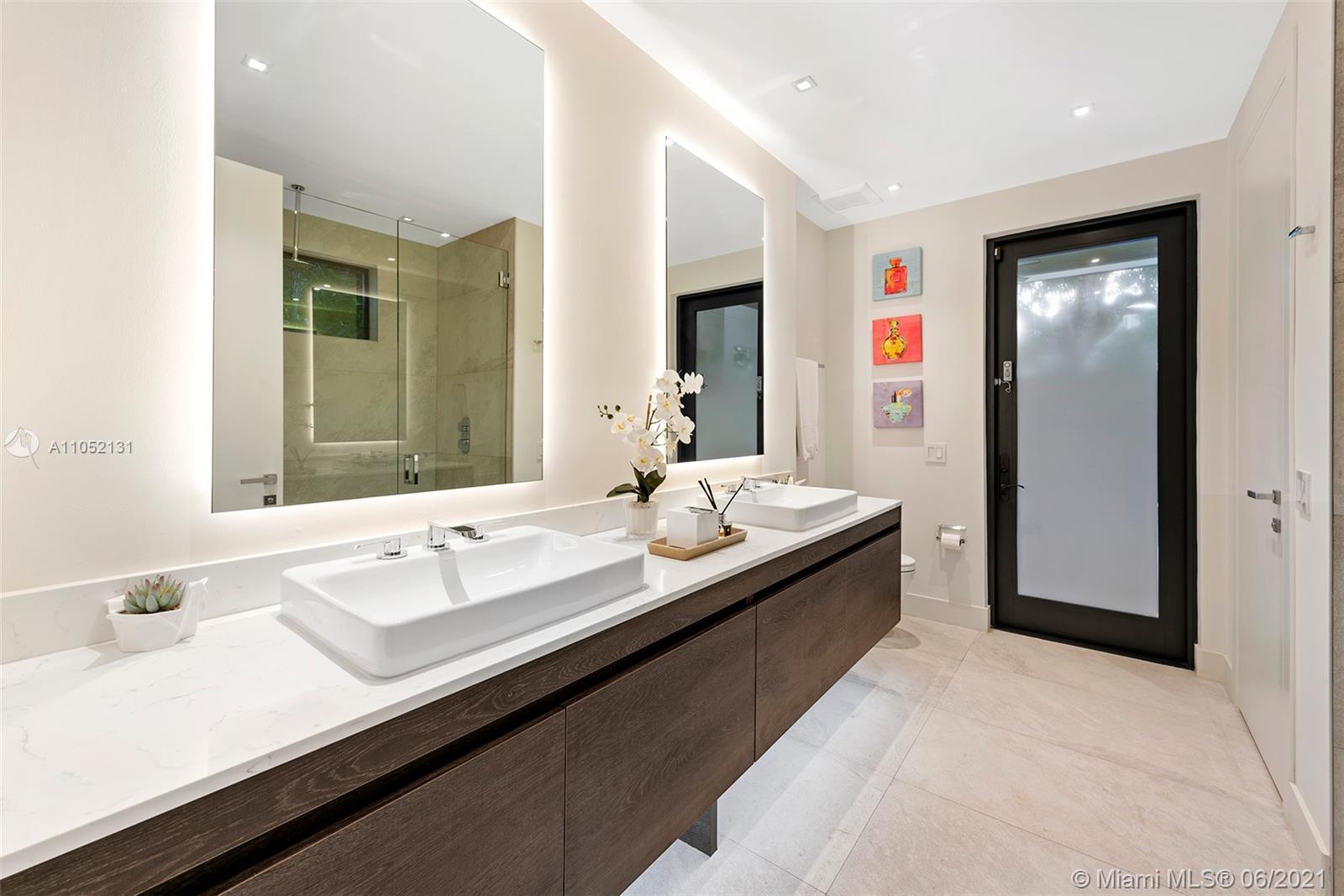 OCEAN VIEW HEIGHTS - Residential