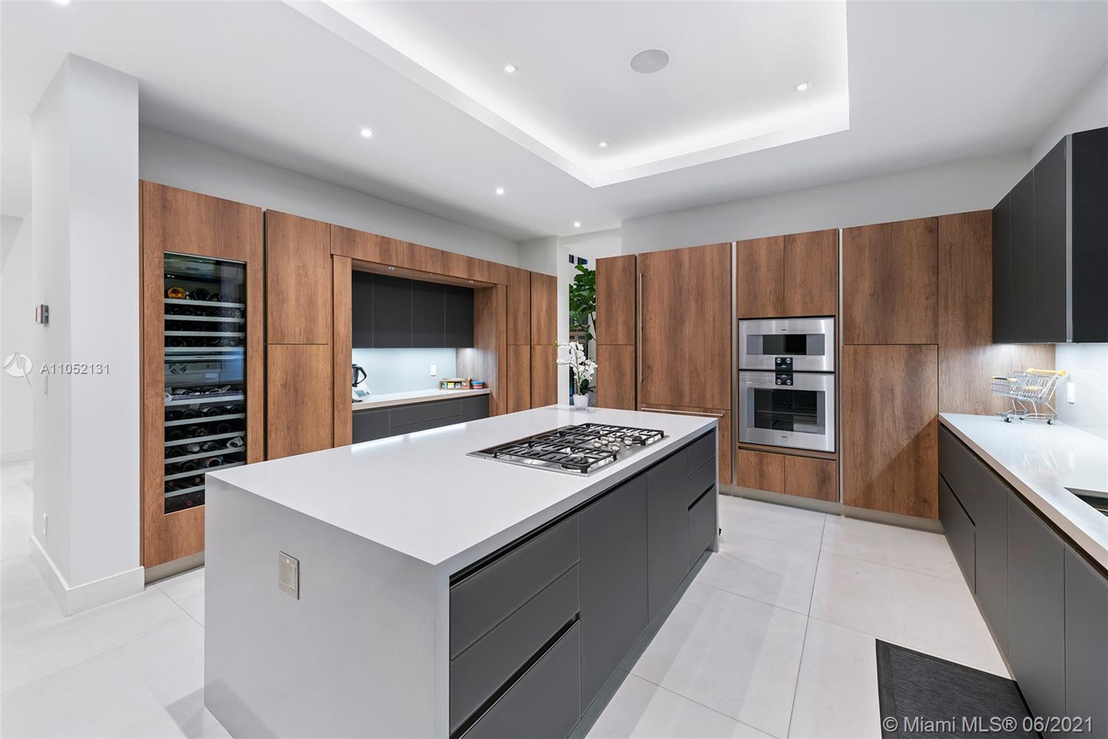 OCEAN VIEW HEIGHTS - Residential