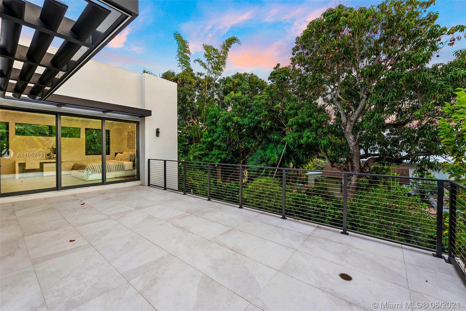 OCEAN VIEW HEIGHTS - Residential