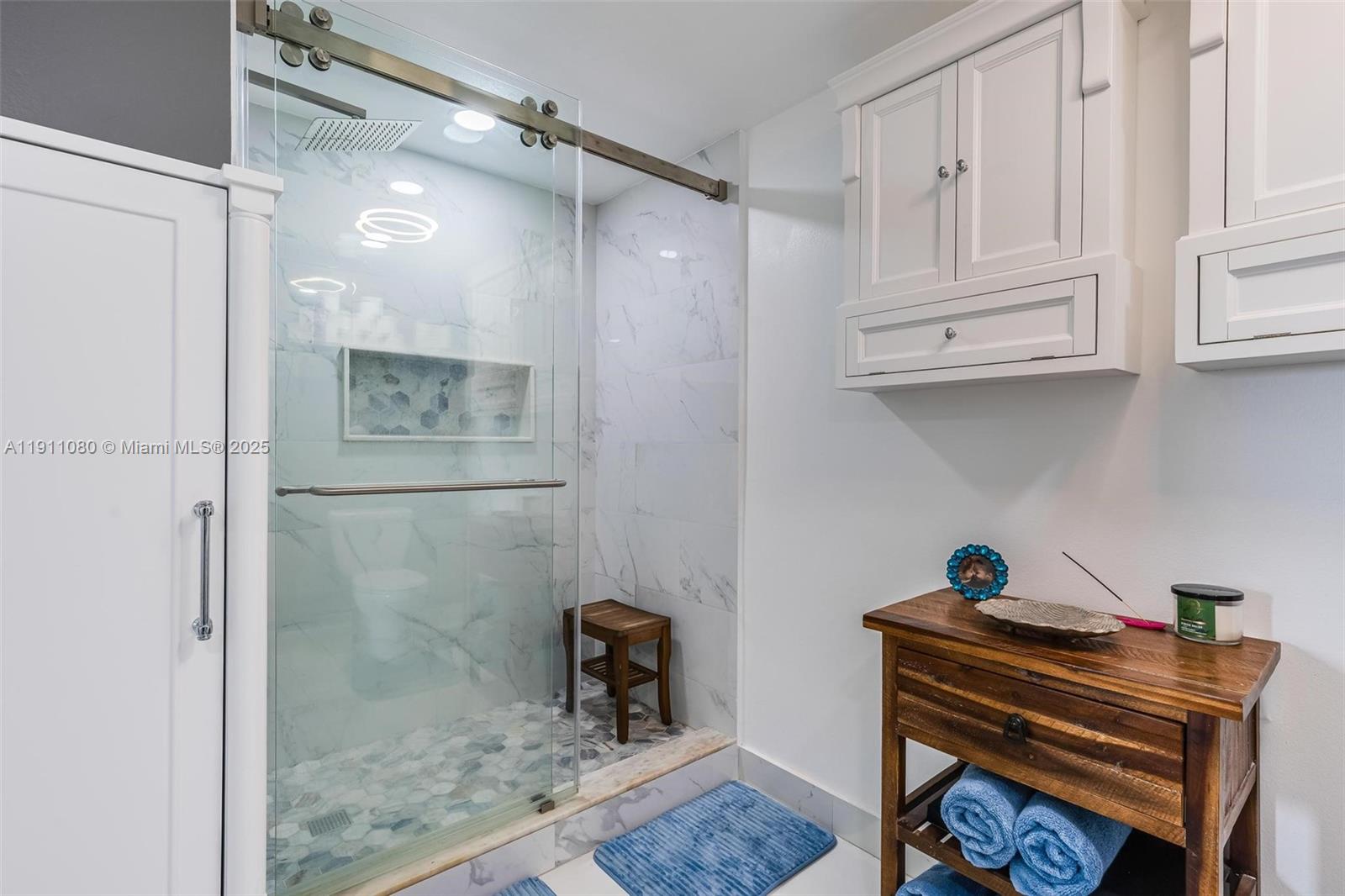 WAVERLY AT LAS OLAS CONDO - Residential Lease