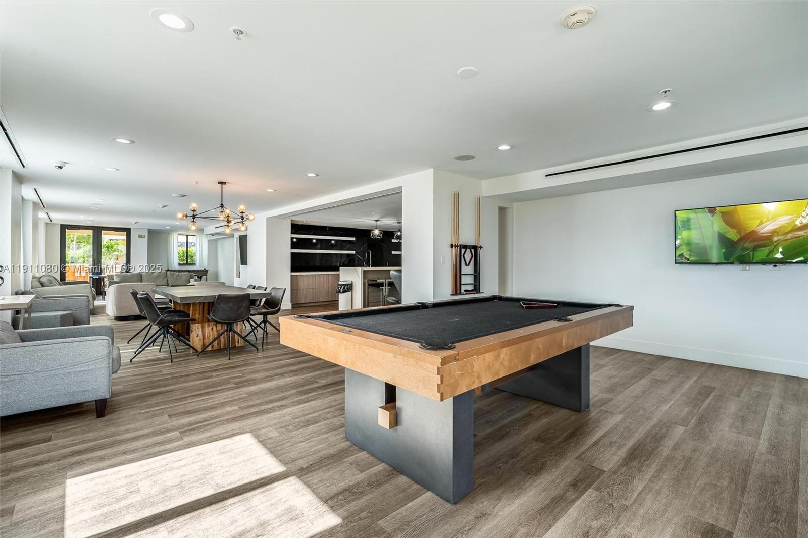 WAVERLY AT LAS OLAS CONDO - Residential Lease