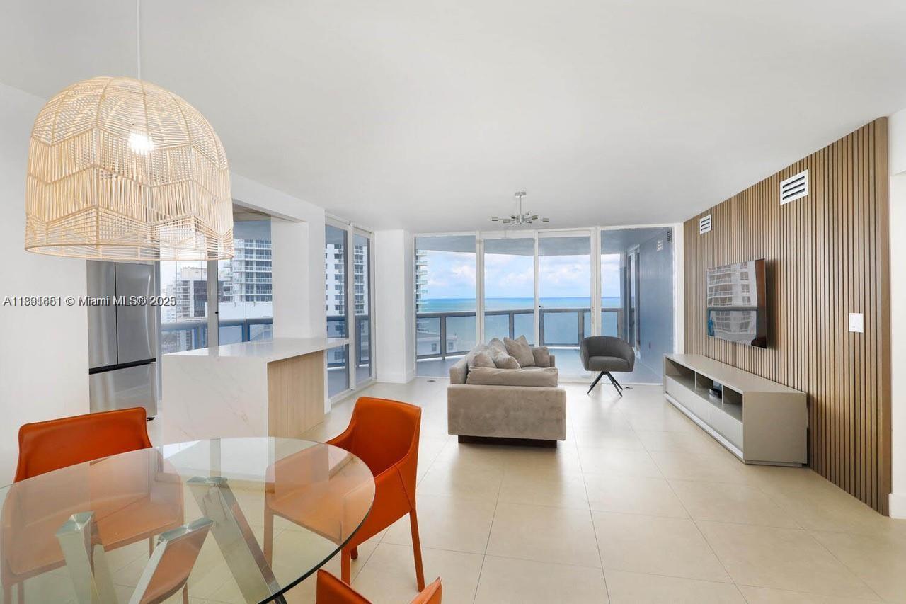 LA GORCE PALACE CONDO - Residential