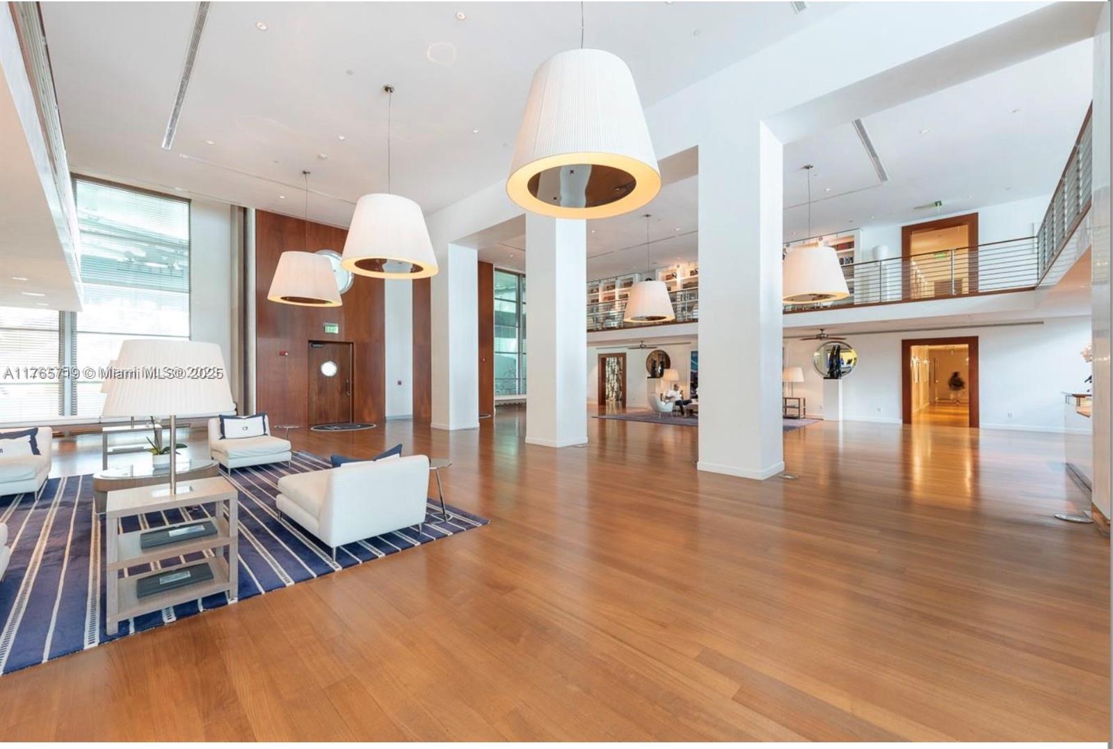 GROVENOR HOUSE CONDO - Residential