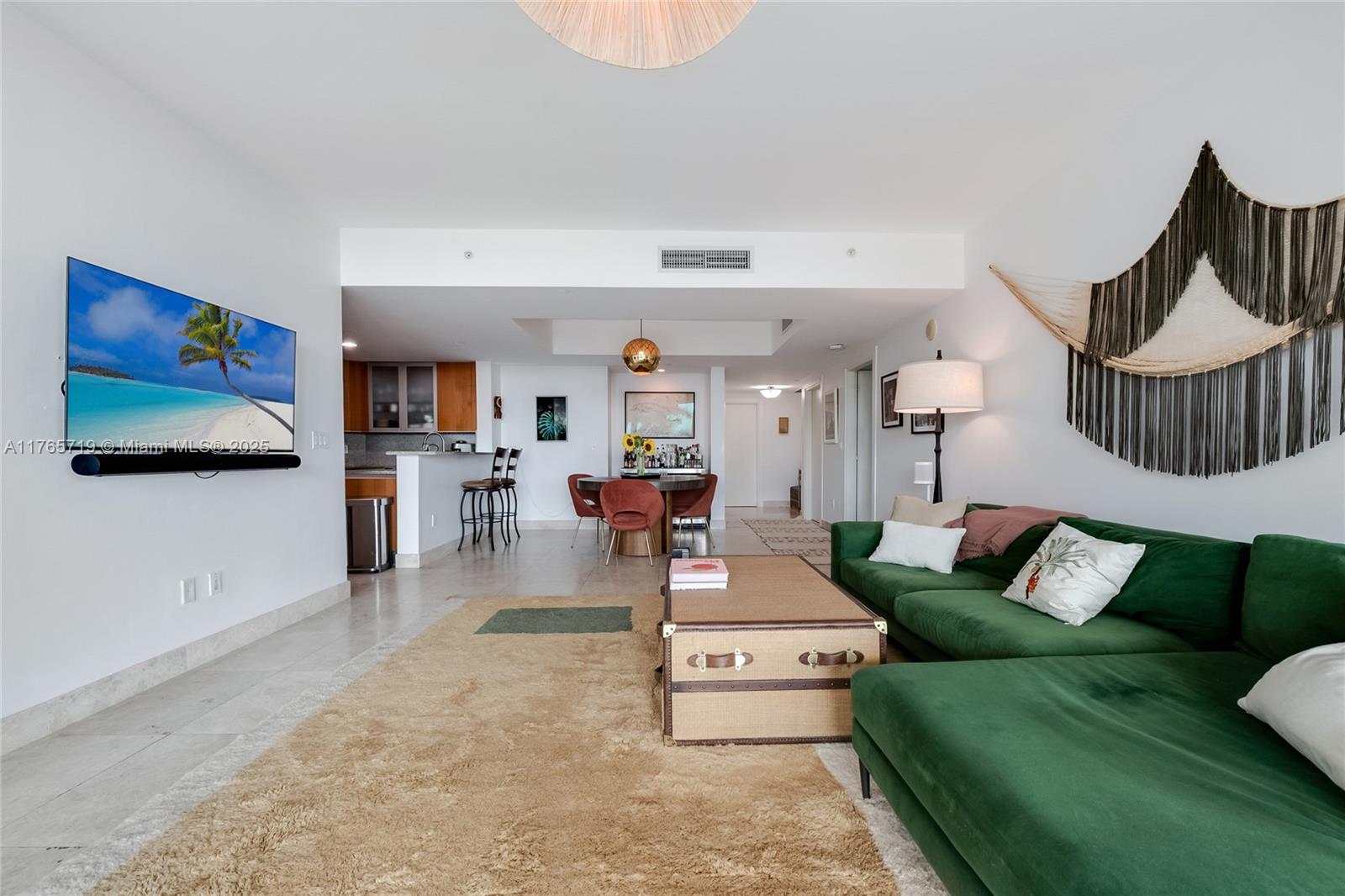 GROVENOR HOUSE CONDO - Residential