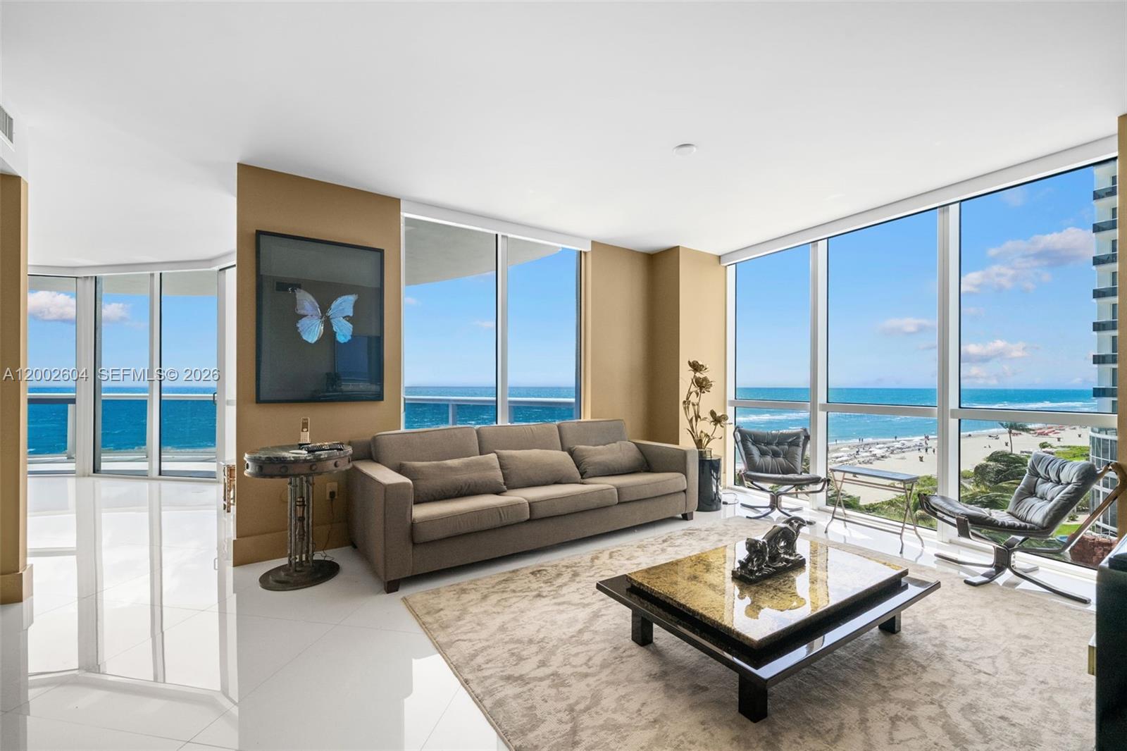 TRUMP ROYALE CONDO - Residential
