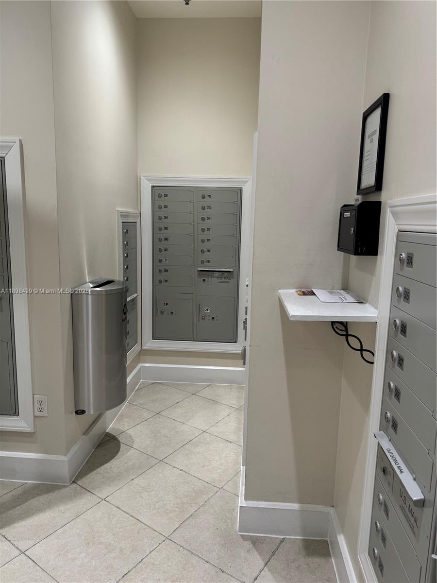 RADIUS CONDOminium - Residential