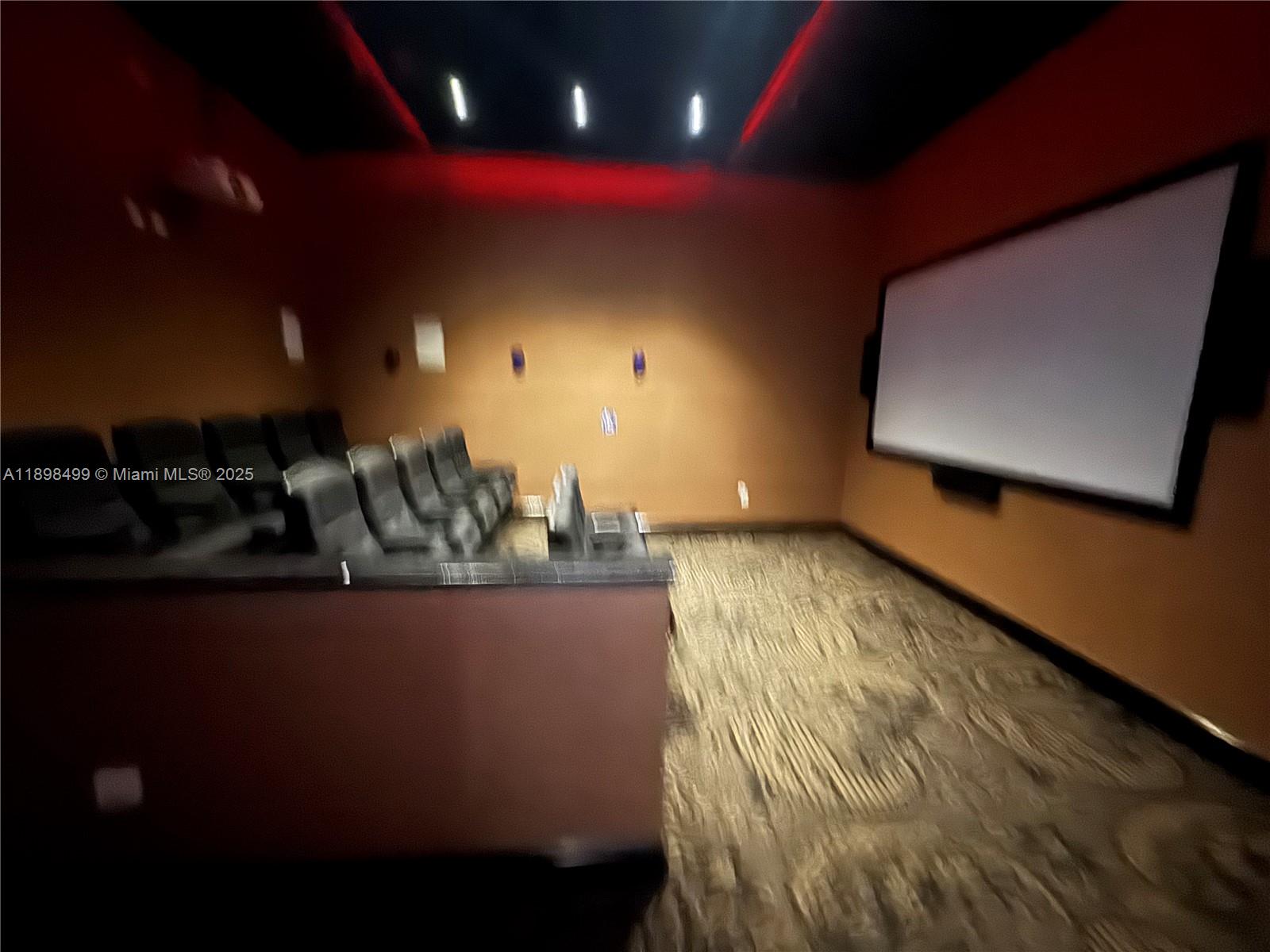 RADIUS CONDOminium - Residential