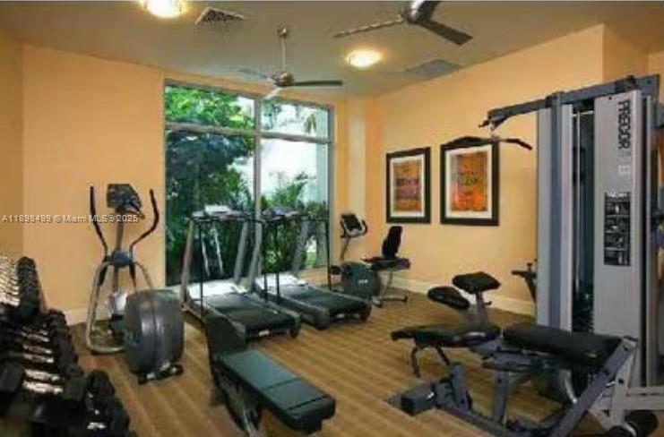 RADIUS CONDOminium - Residential