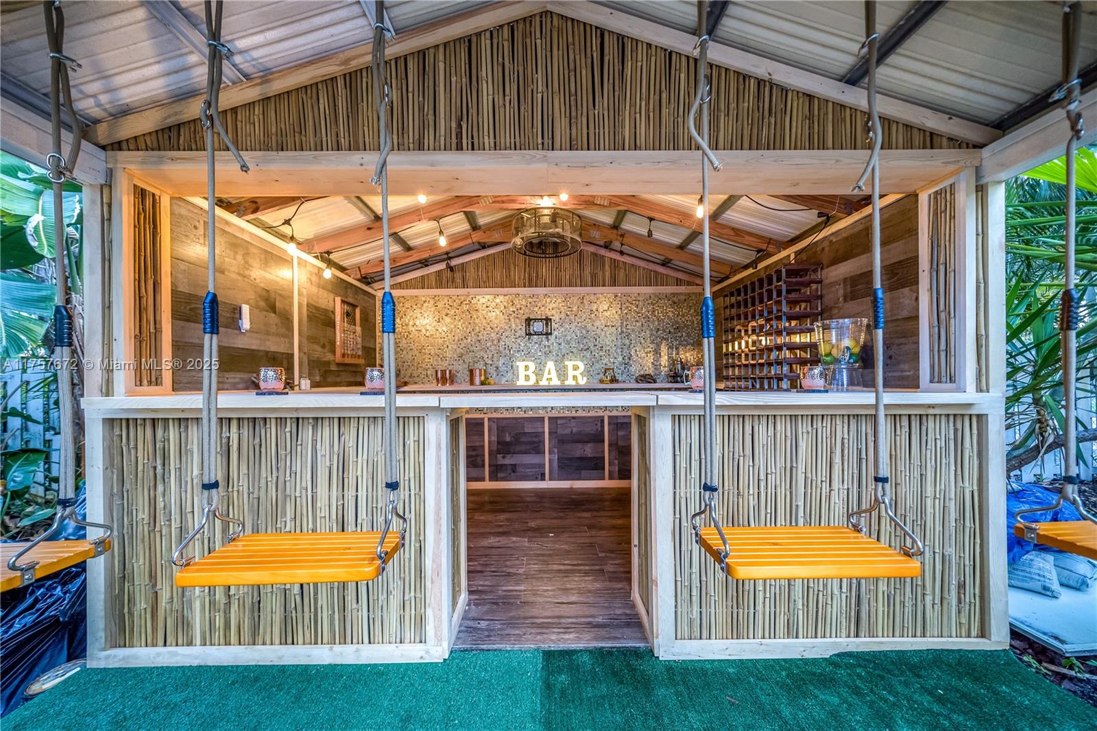 OAKLAND PARK 2ND ADD-RESU - Residential