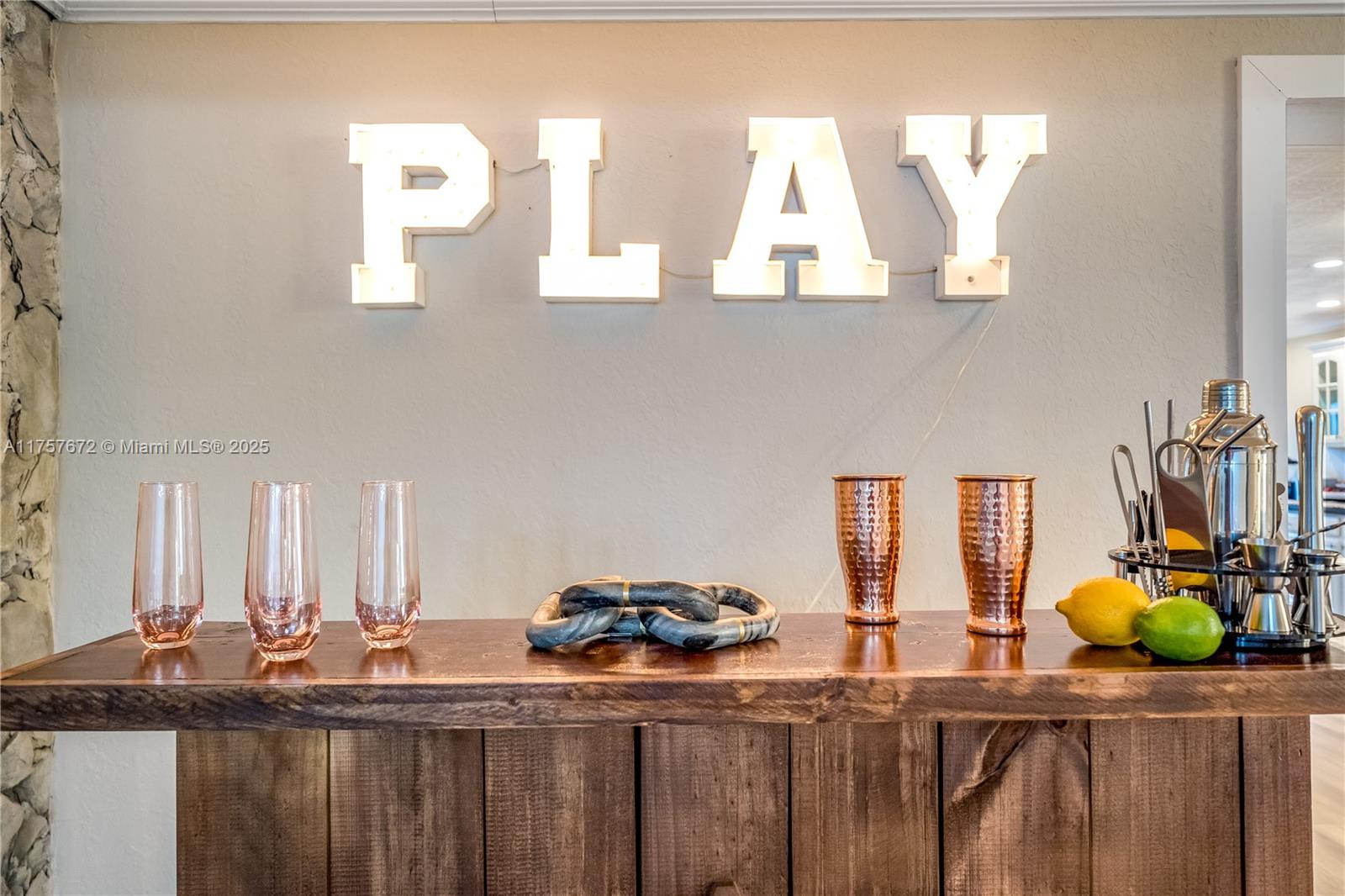 OAKLAND PARK 2ND ADD-RESU - Residential