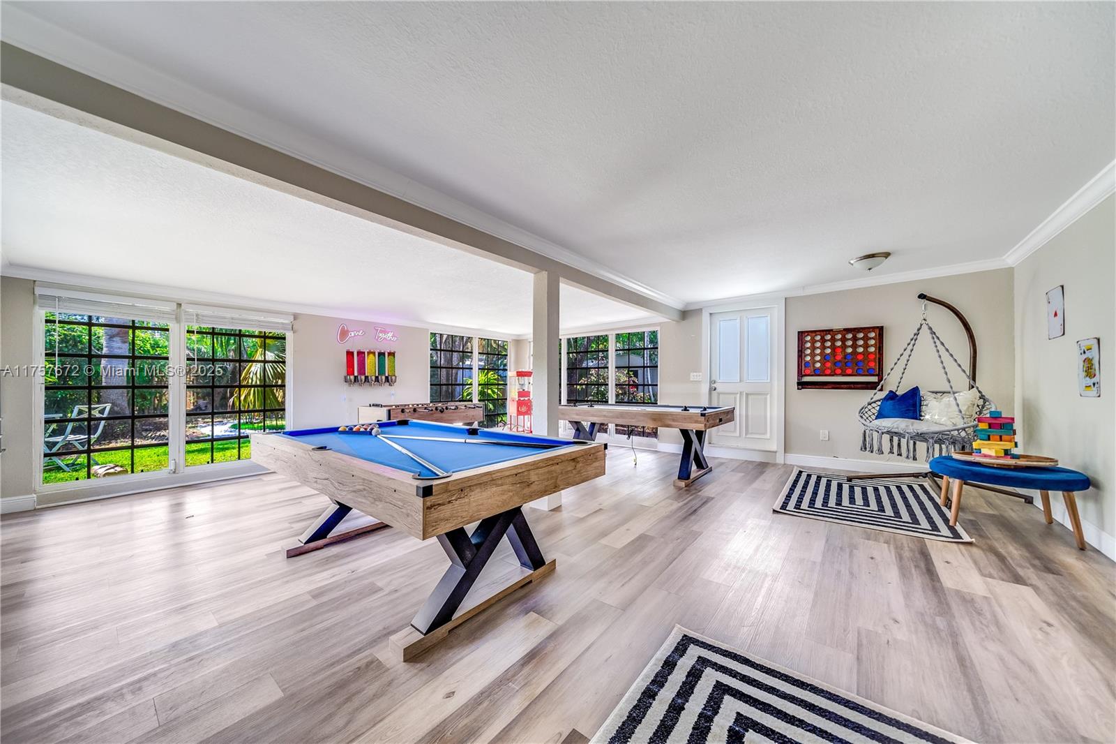 OAKLAND PARK 2ND ADD-RESU - Residential