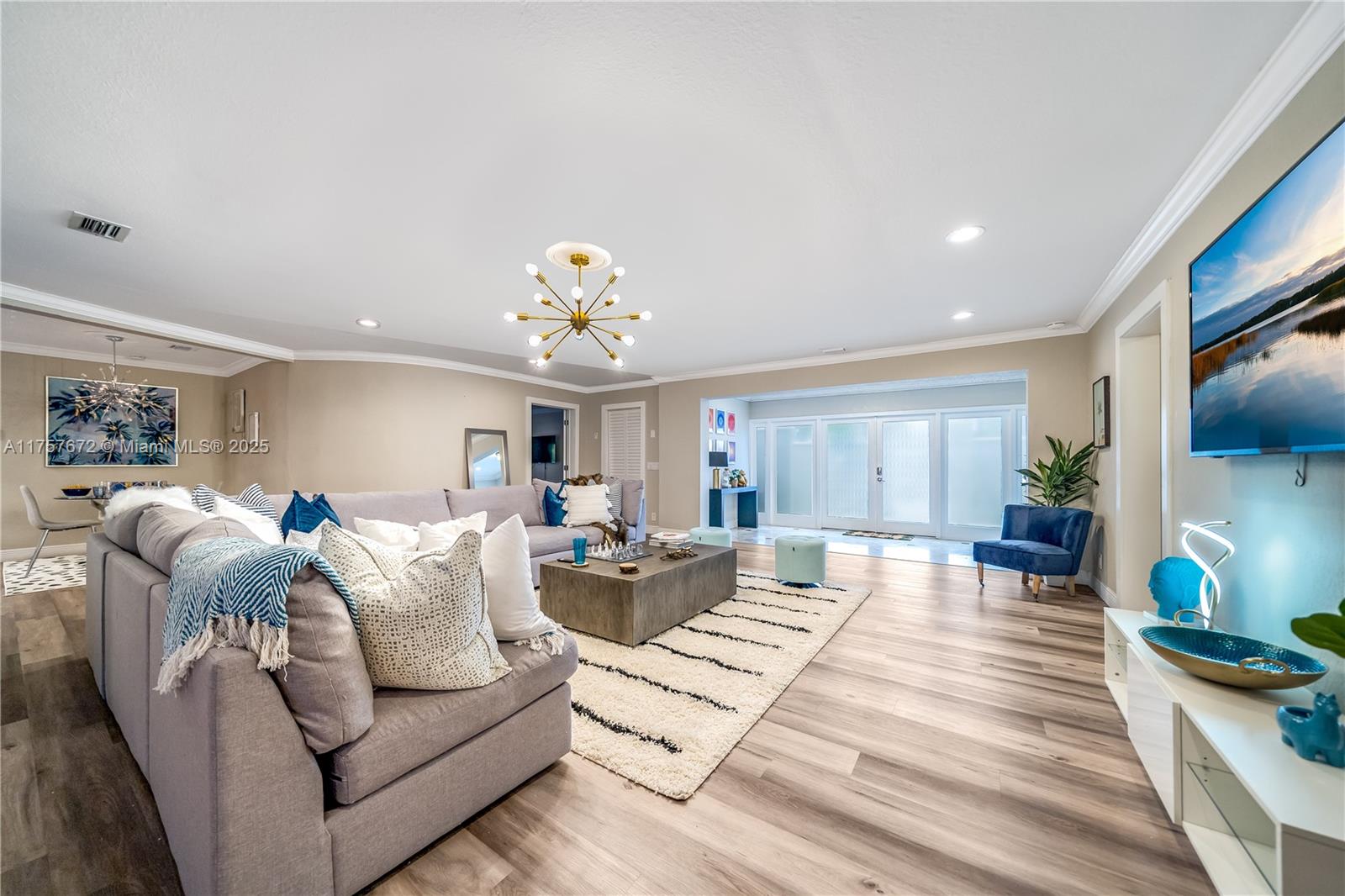 OAKLAND PARK 2ND ADD-RESU - Residential