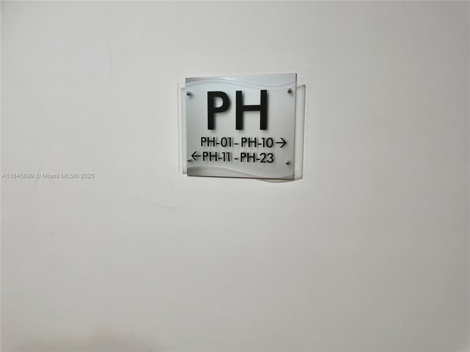 THE PLAZA OF BAL HARBOUR - Residential Lease