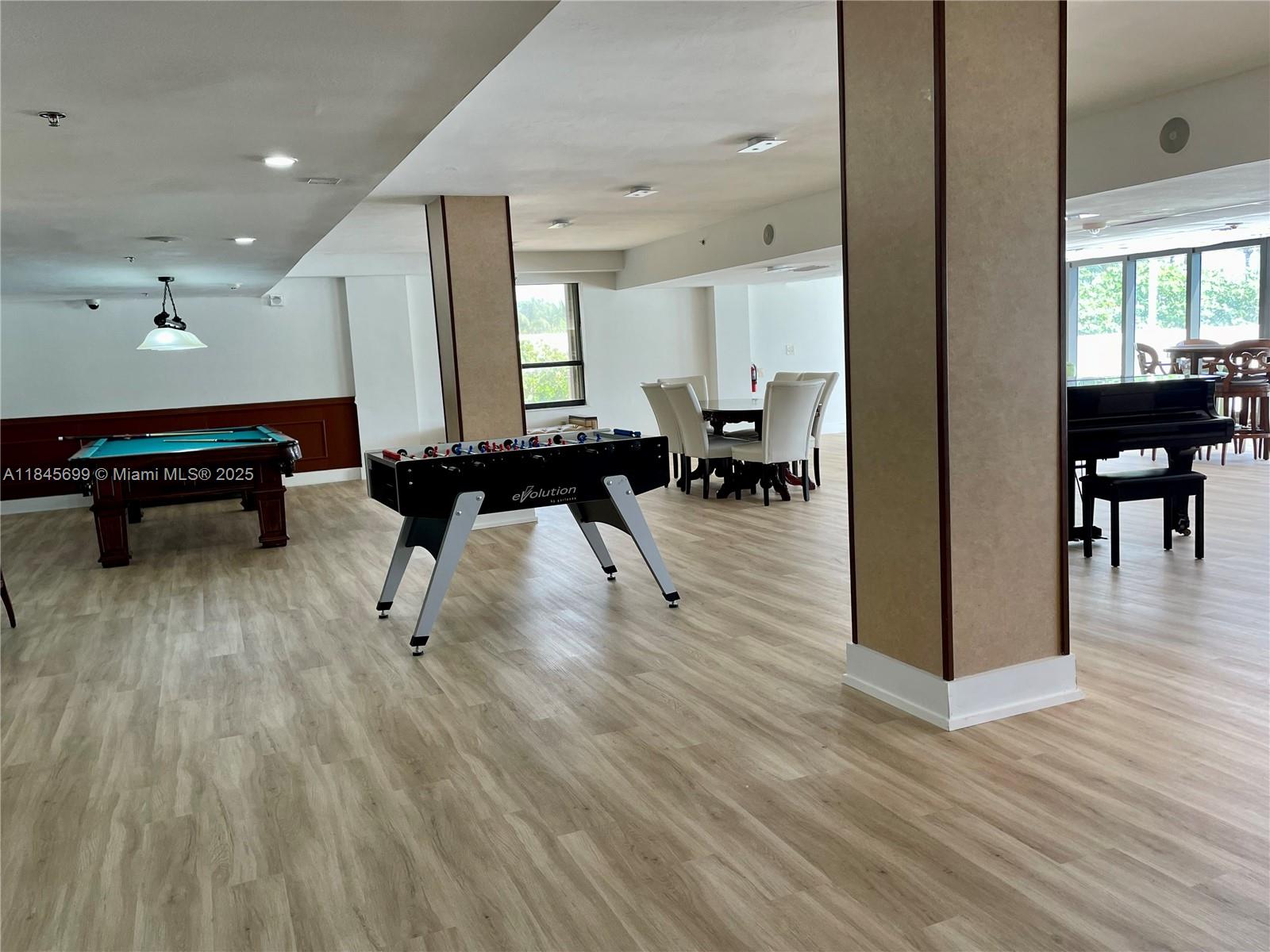 THE PLAZA OF BAL HARBOUR - Residential Lease