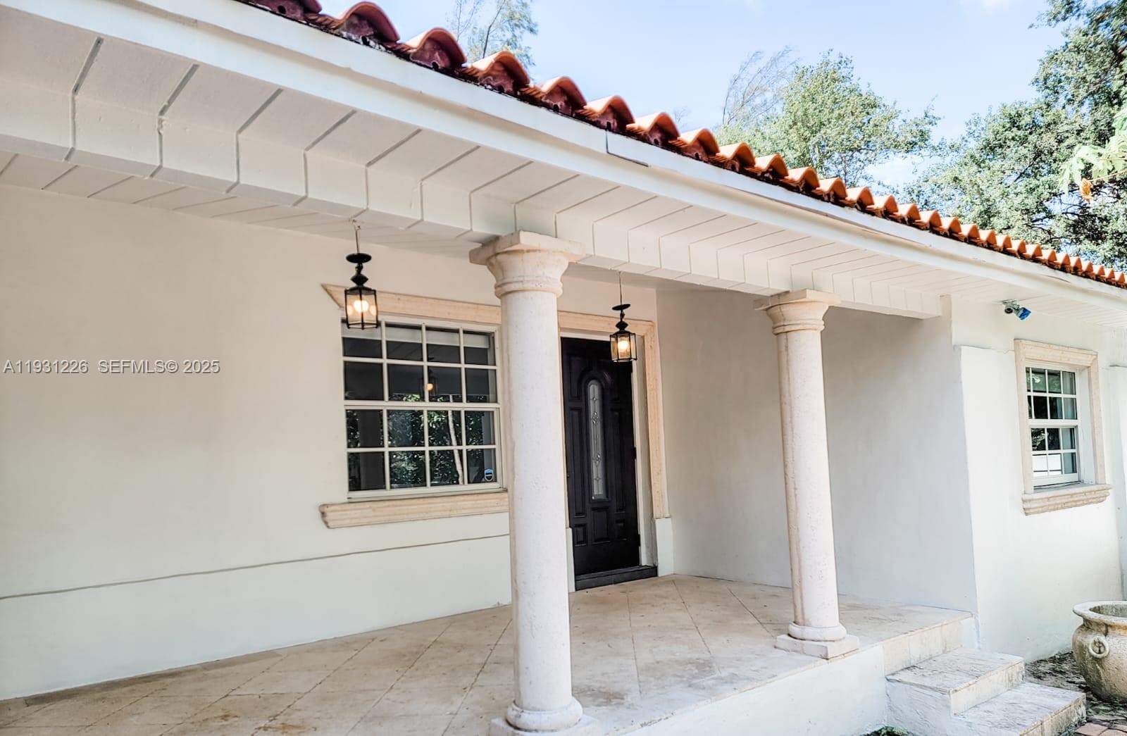 EAST SHENANDOAH - Residential