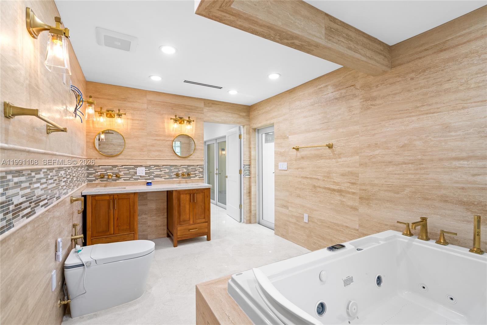 MANGOWOOD - Residential