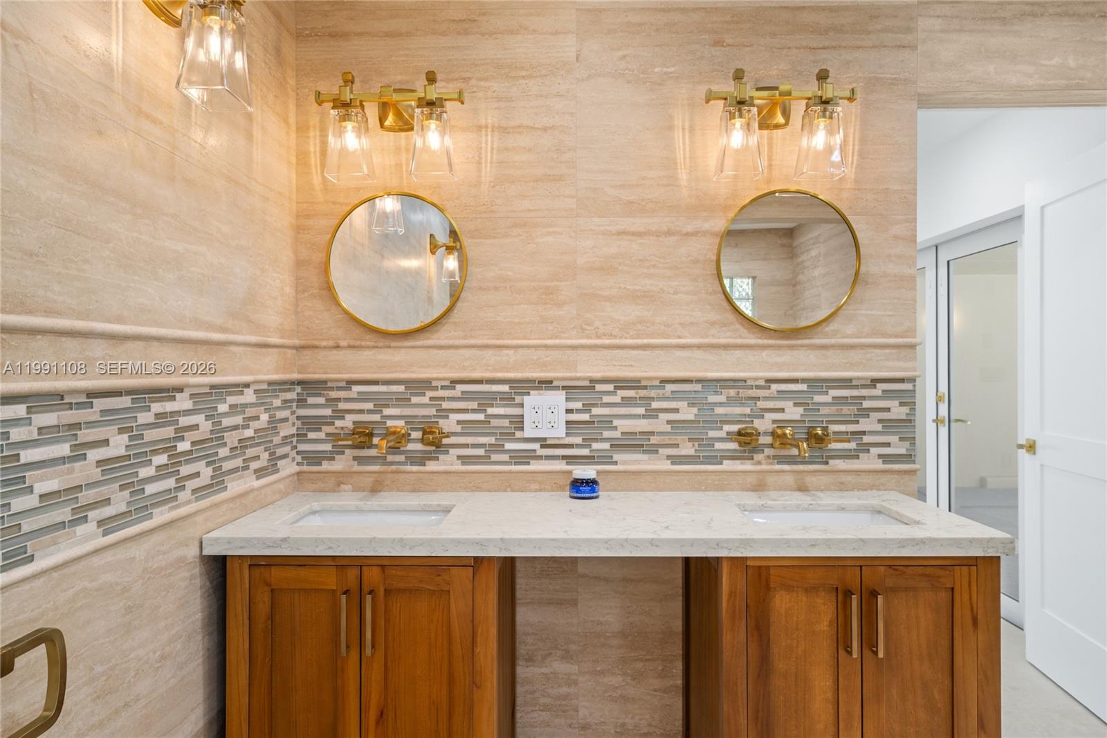 MANGOWOOD - Residential