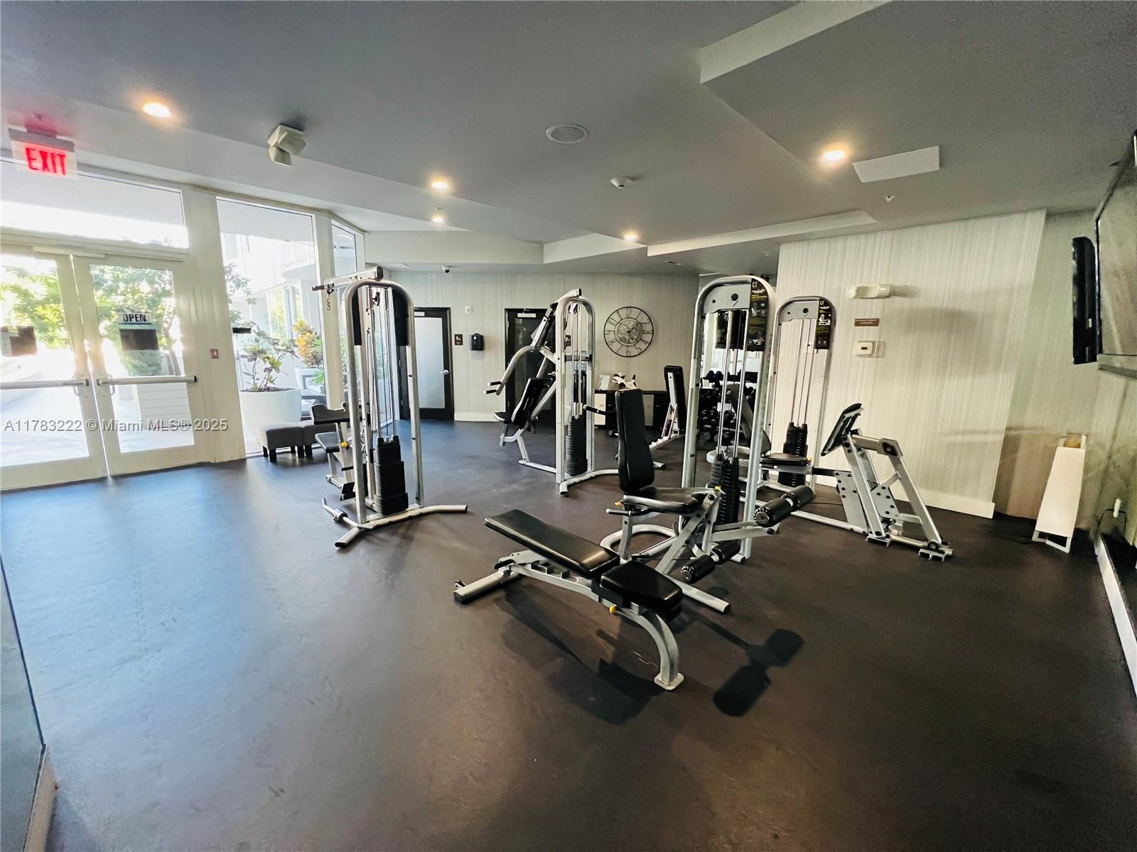 PARK VILLAS CONDO - Residential Lease