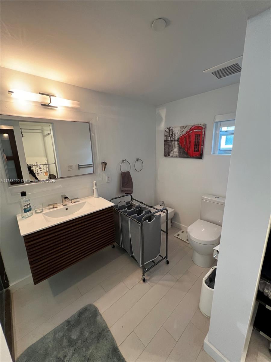 PARK VILLAS CONDO - Residential Lease