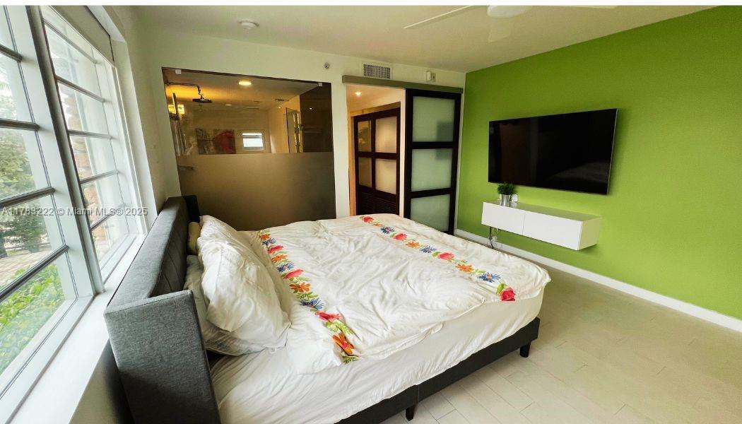 PARK VILLAS CONDO - Residential Lease