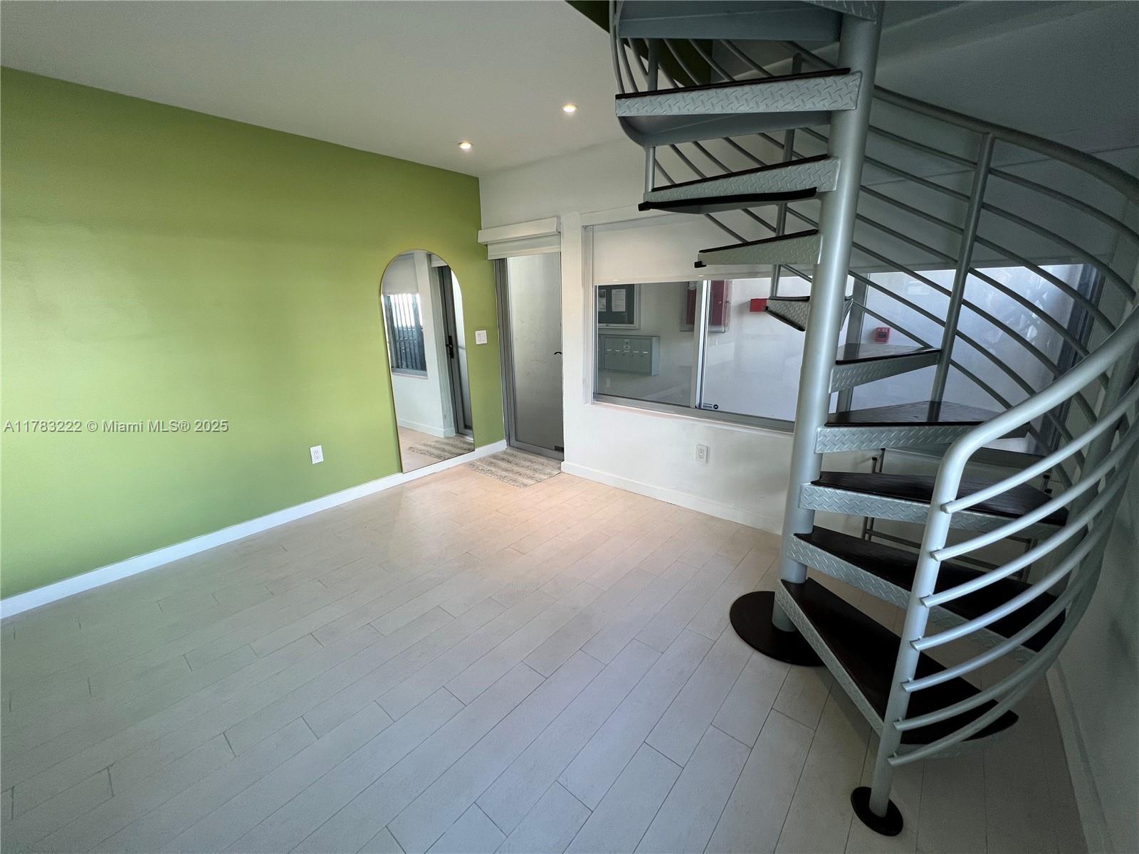 PARK VILLAS CONDO - Residential Lease