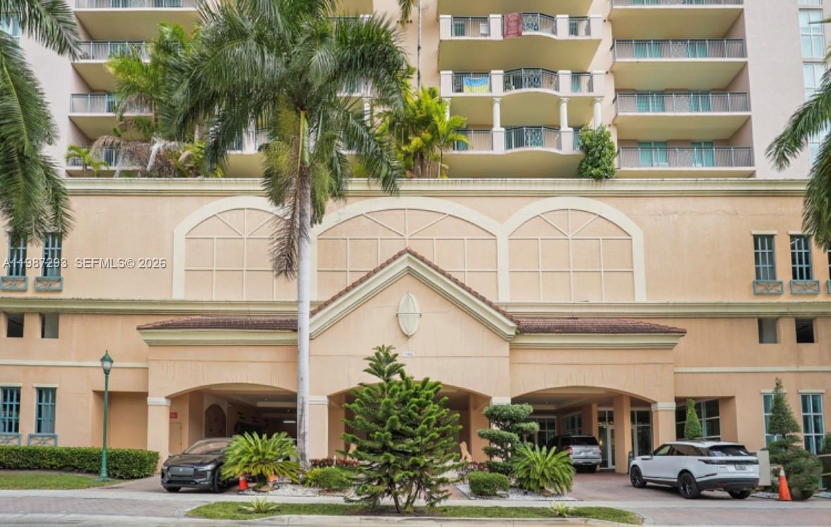 KING DAVID OF SUNNY ISLES - Residential Lease