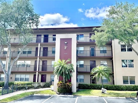 800 SW 131st Ave Unit 113F, Pembroke Pines, FL 33027 - MLS#: A11573301