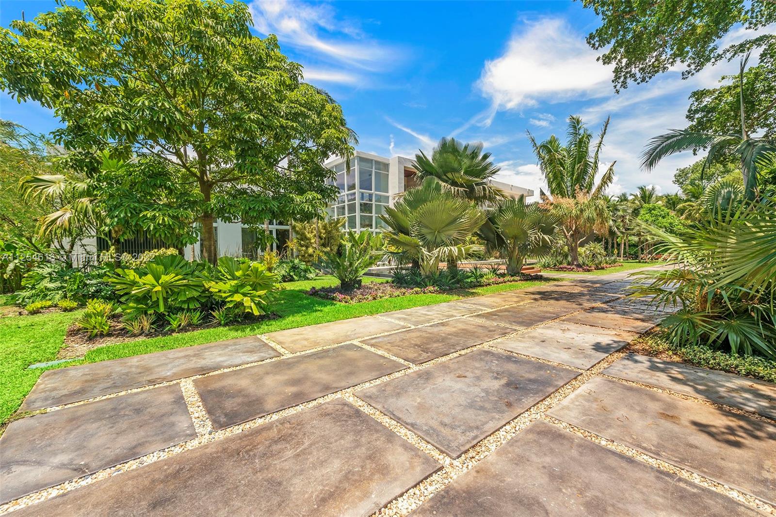 BAY RIDGE ESTS - Residential