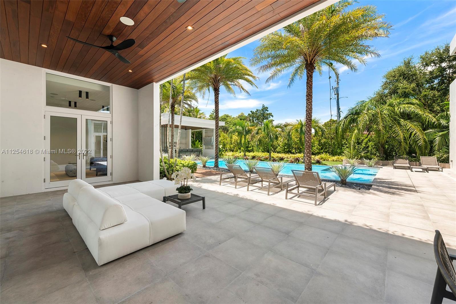 BAY RIDGE ESTS - Residential