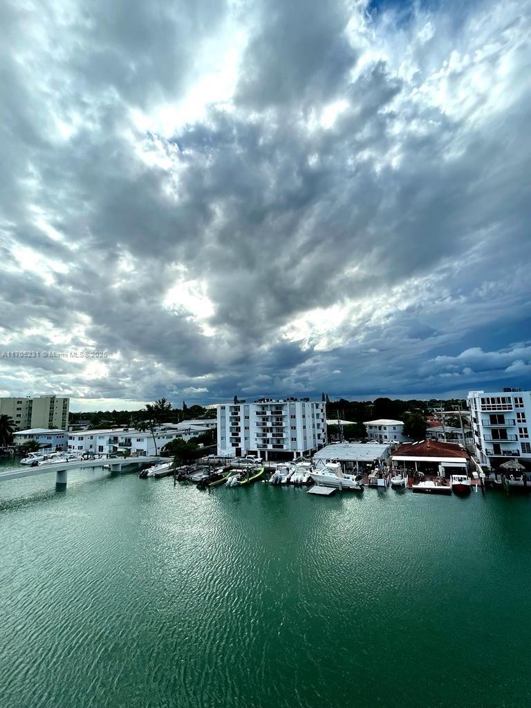 BYRON MARINA CONDO - Residential