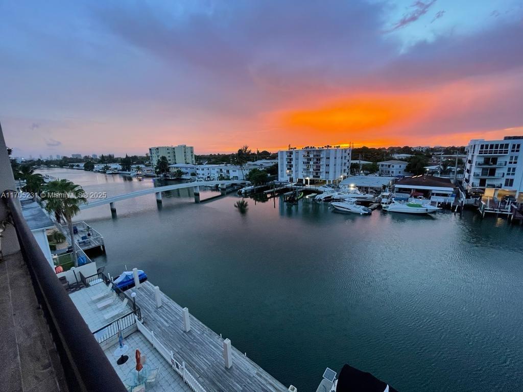 BYRON MARINA CONDO - Residential