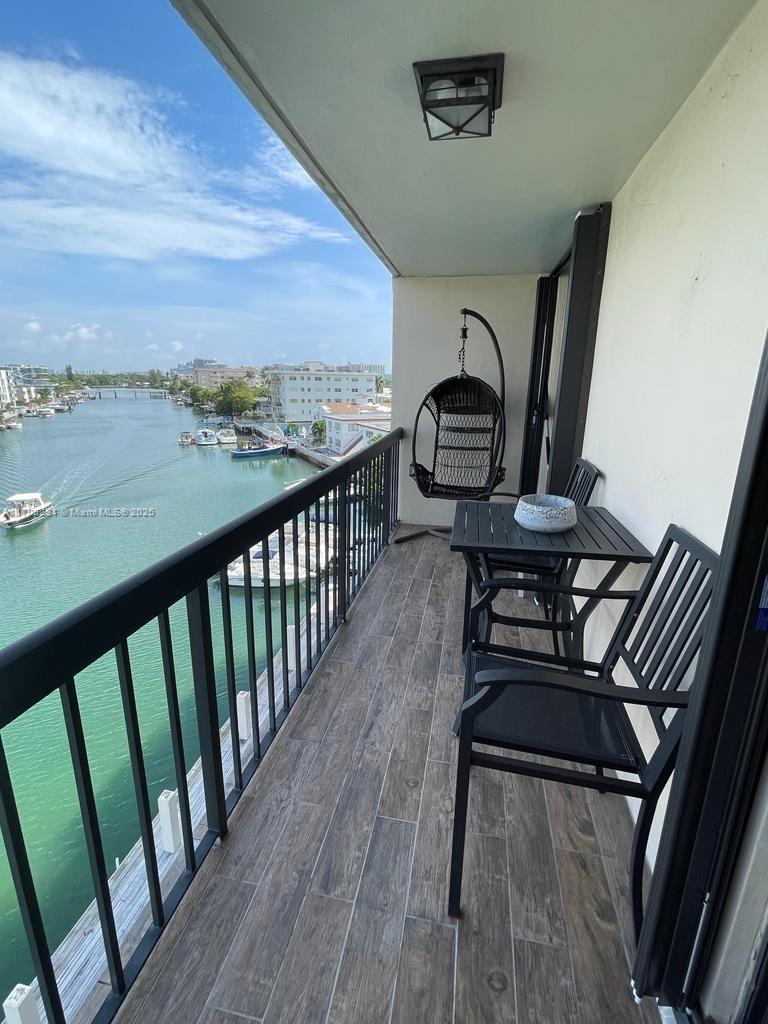 BYRON MARINA CONDO - Residential