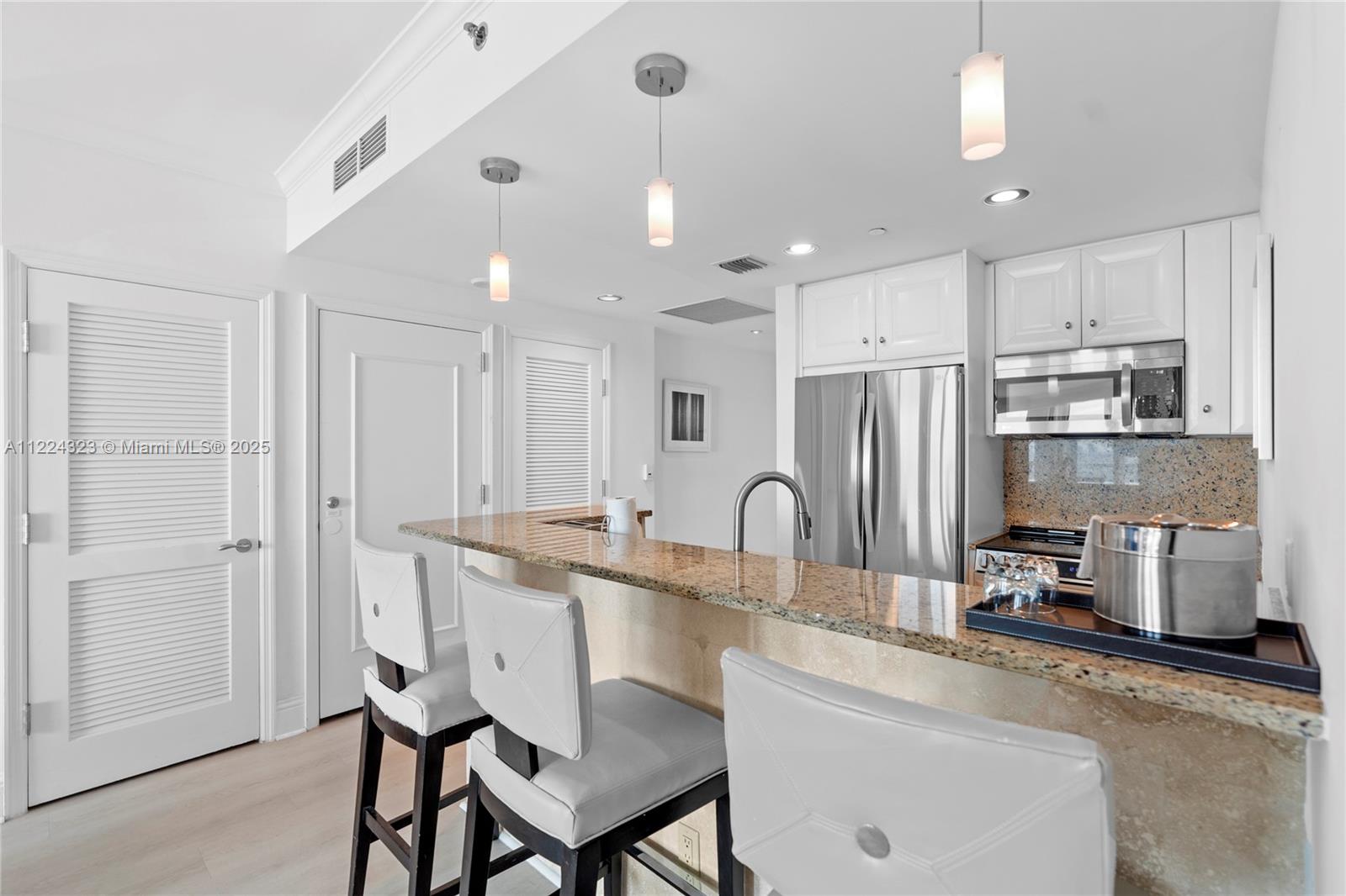 Fontainebleau II/Tresor - Residential