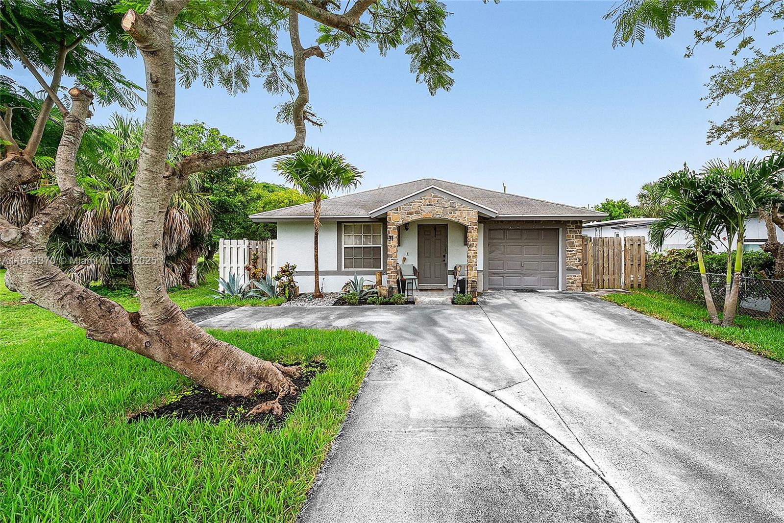 ATLANTIC GARDENS DELRAY - Residential