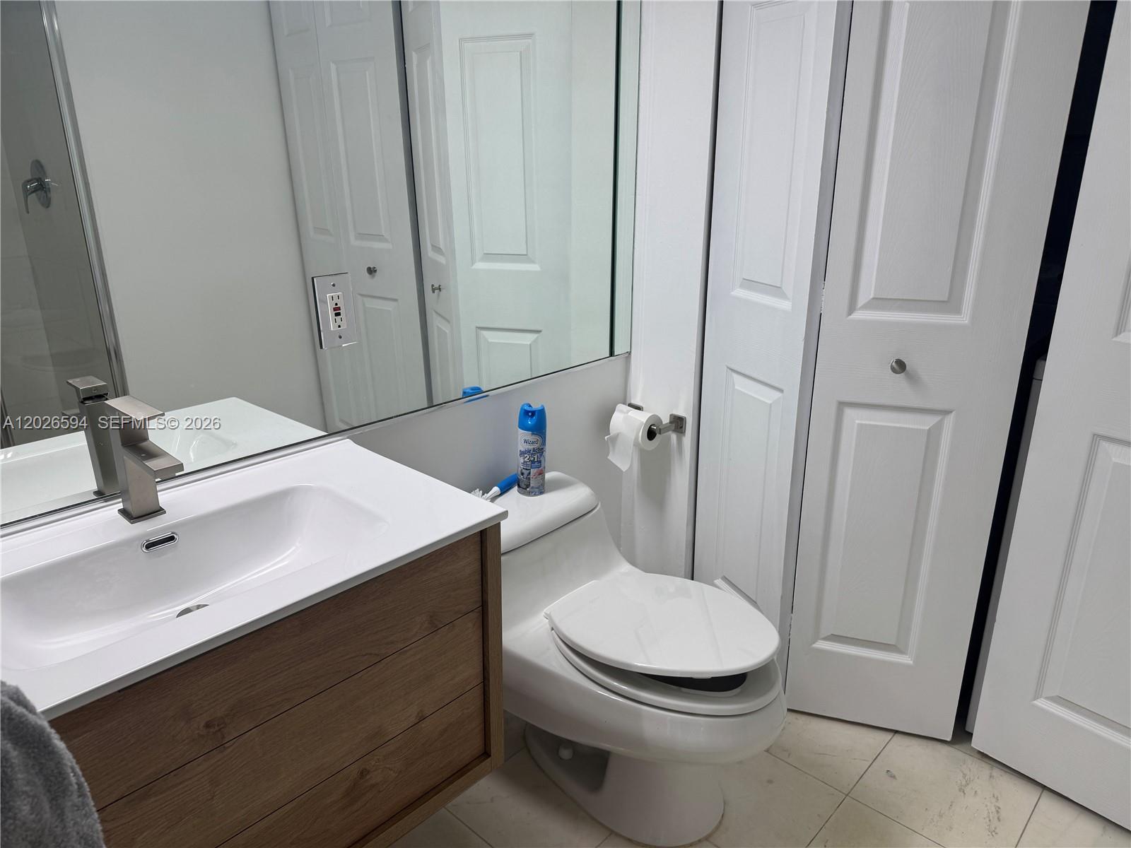 MYSTIC POINTE TOWER 500 C - Residential