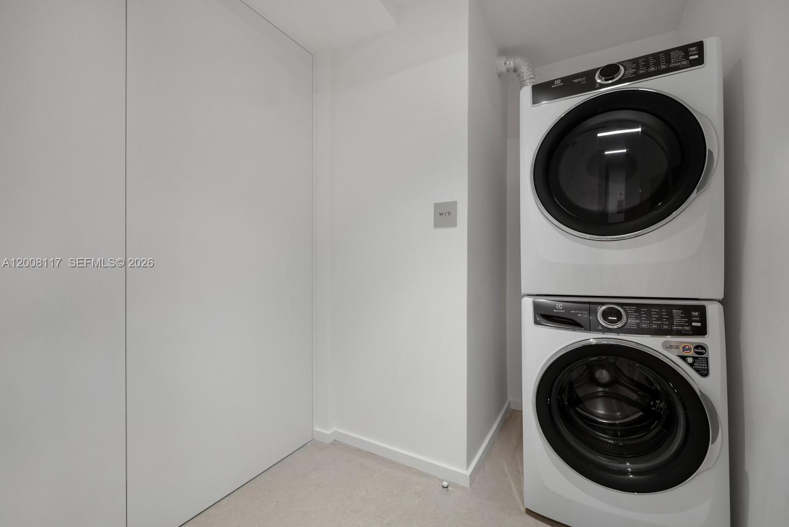 2000 OCEAN CONDO - Residential