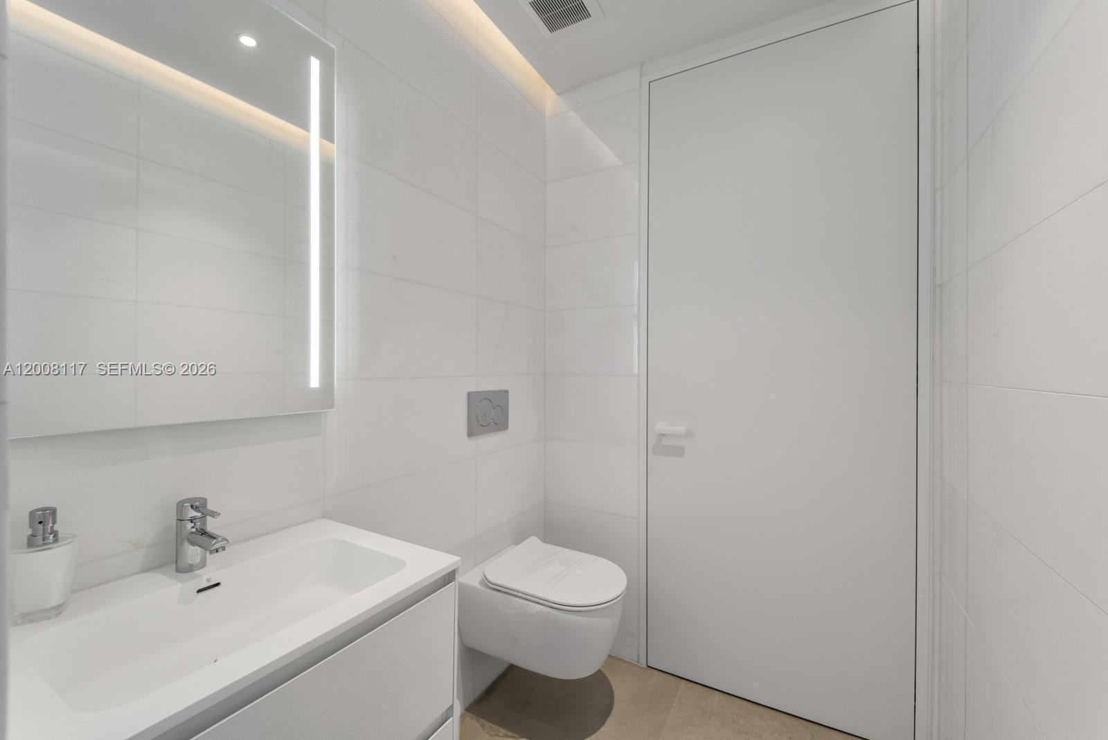 2000 OCEAN CONDO - Residential